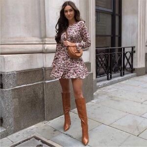 NEW Zara floral mini dress BLOGGERS FAVORITE!!!